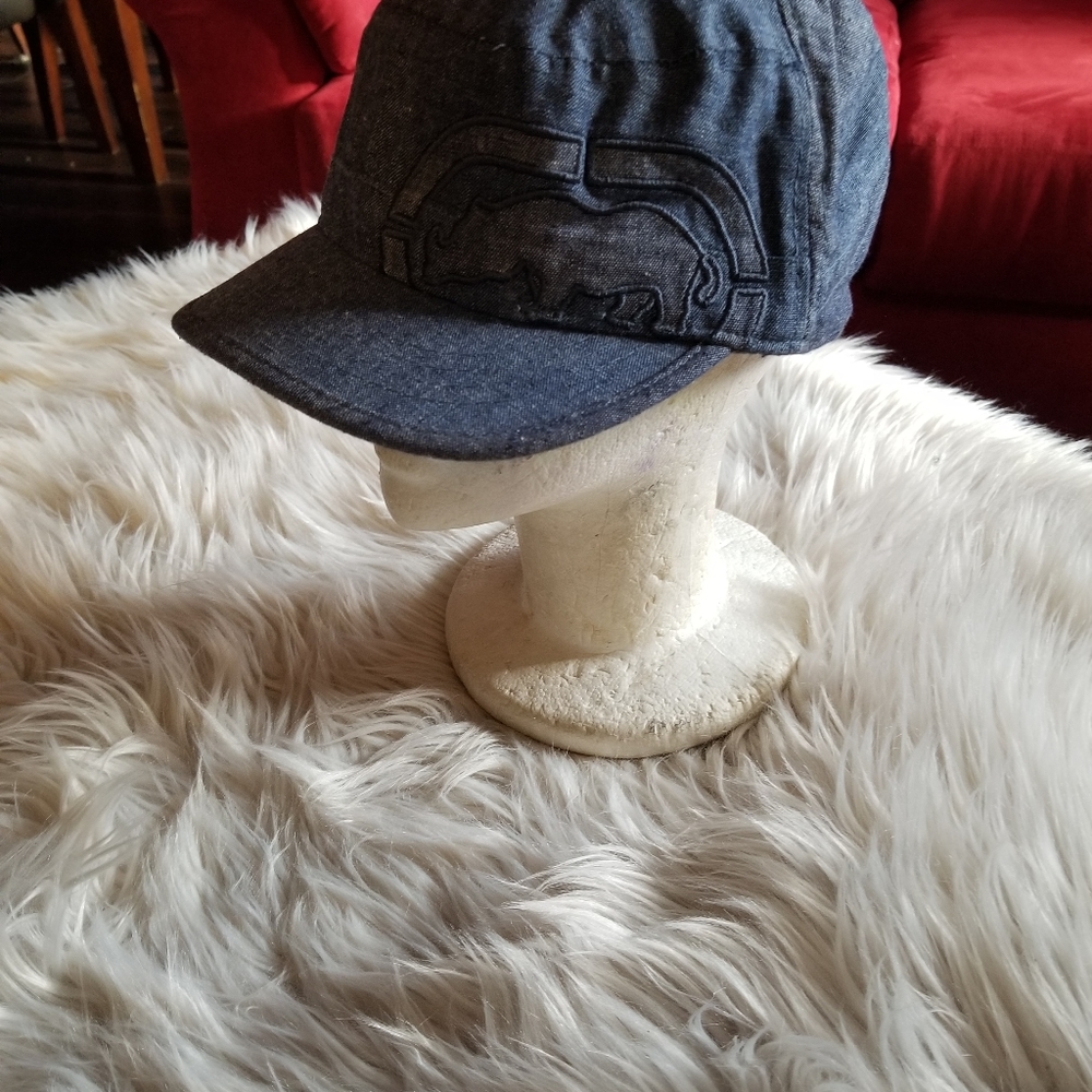 Hat - Picture 2 of 3